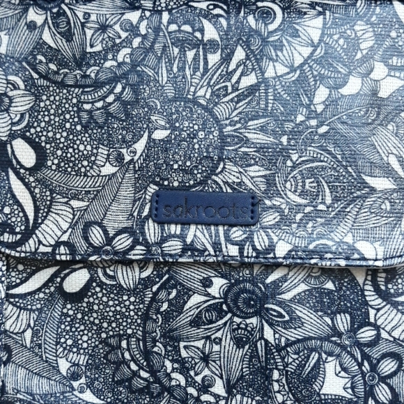 *Host Pick*Sakroots lunch bag - Picture 3 of 8